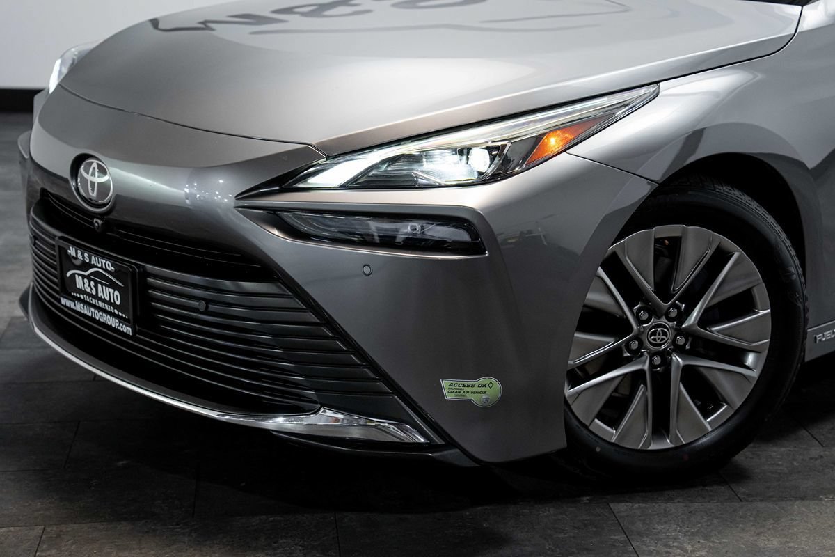 Used 2023 Toyota Mirai w/ Advanced Technology Package RWD image 10