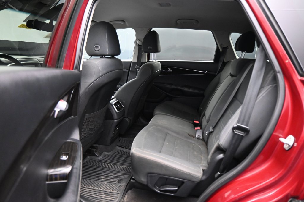 Used 2020 Kia Sorento LX w/ LX I4 Convenience Package AWD/4WD image 23