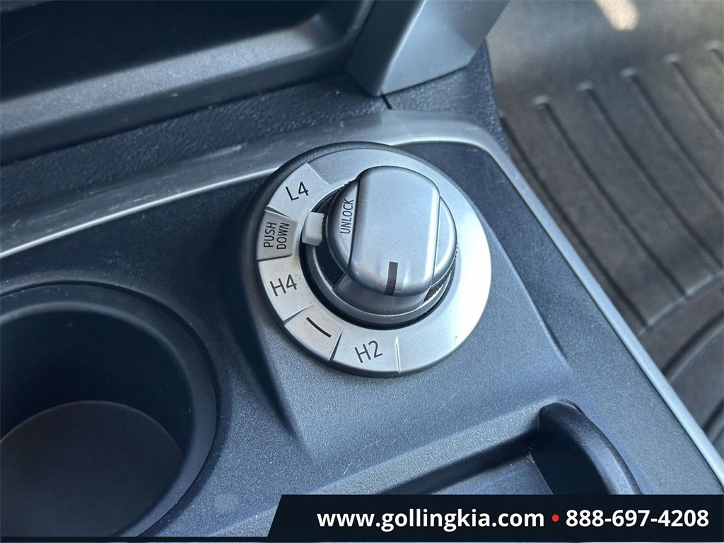 Used 2016 Toyota 4Runner SR5 image 27