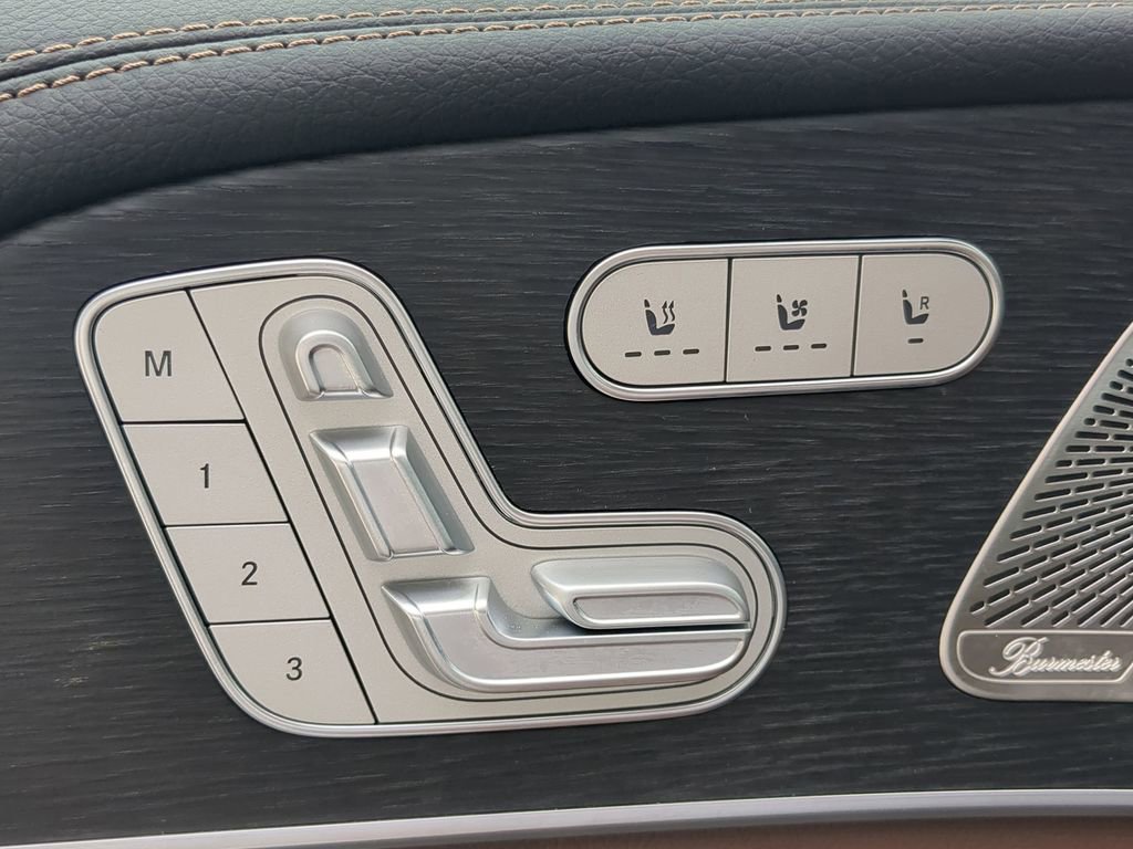 Used 2024 Mercedes-Benz GLE 350 4MATIC image 9