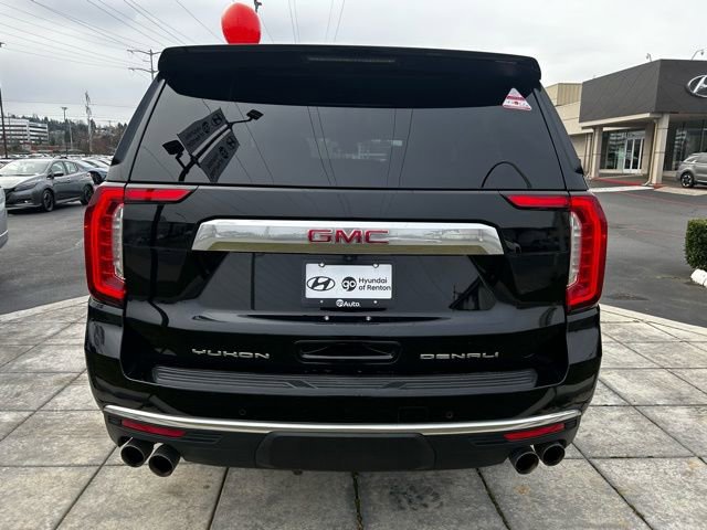 Used 2024 GMC Yukon XL Denali image 4