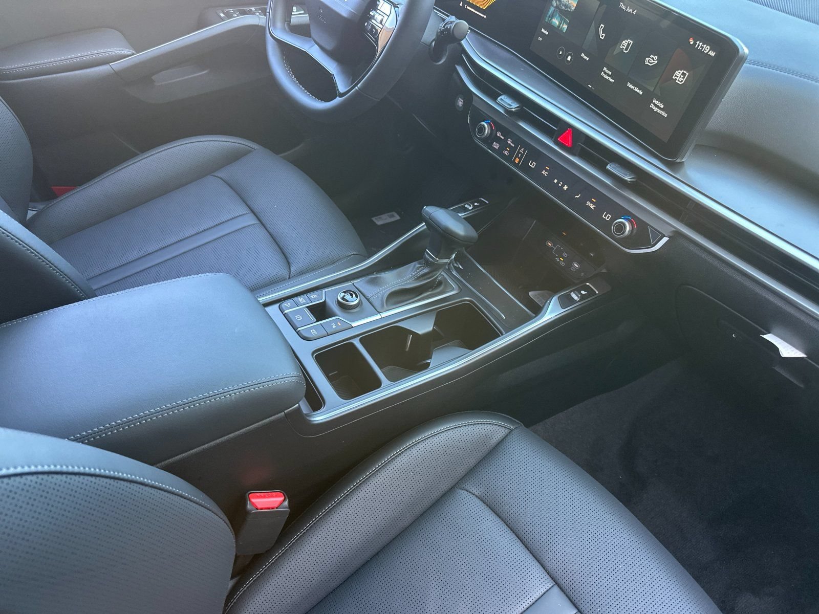 New 2026 Kia Sorento S FWD image 17