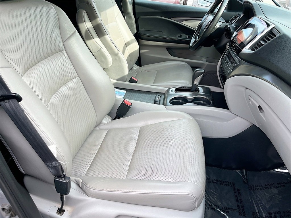 Used 2017 Honda Ridgeline RTL-T image 28