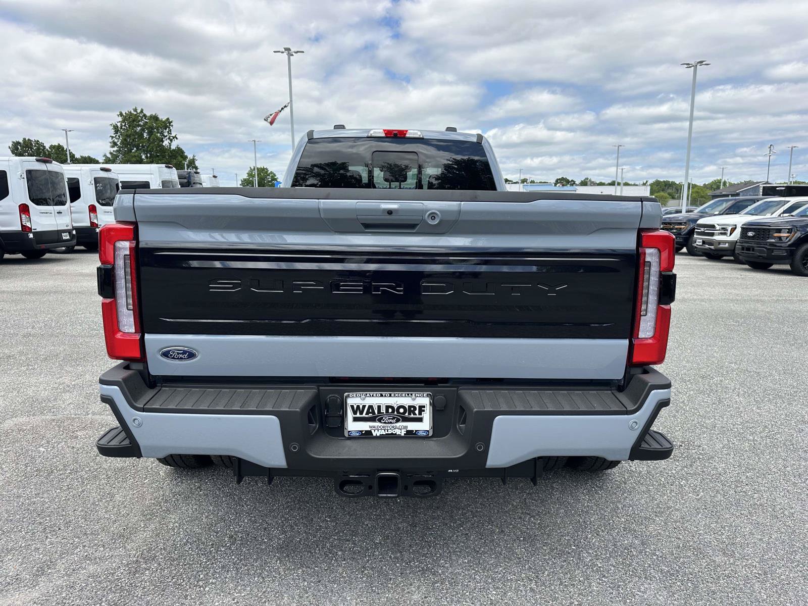New 2026 Ford F350 Platinum AWD/4WD image 5