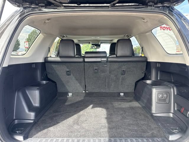 Used 2021 Toyota 4Runner TRD Off-Road Premium w/ Moonroof Package AWD/4WD image 24