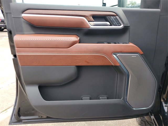 Used 2024 GMC Sierra 2500 Denali Ultimate w/ Max Trailering Package image 17