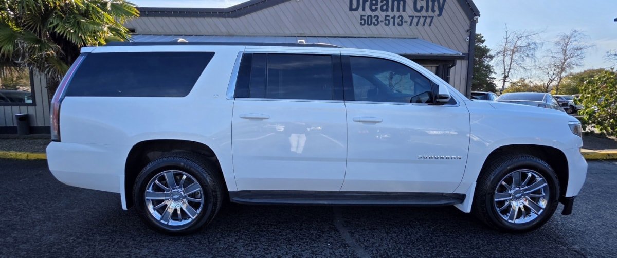 Used 2015 Chevrolet Suburban LT w/ Max Trailering Package AWD/4WD image 4