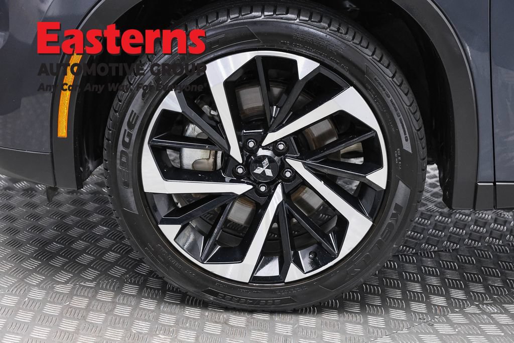 Used 2024 Mitsubishi Outlander SE FWD image 34