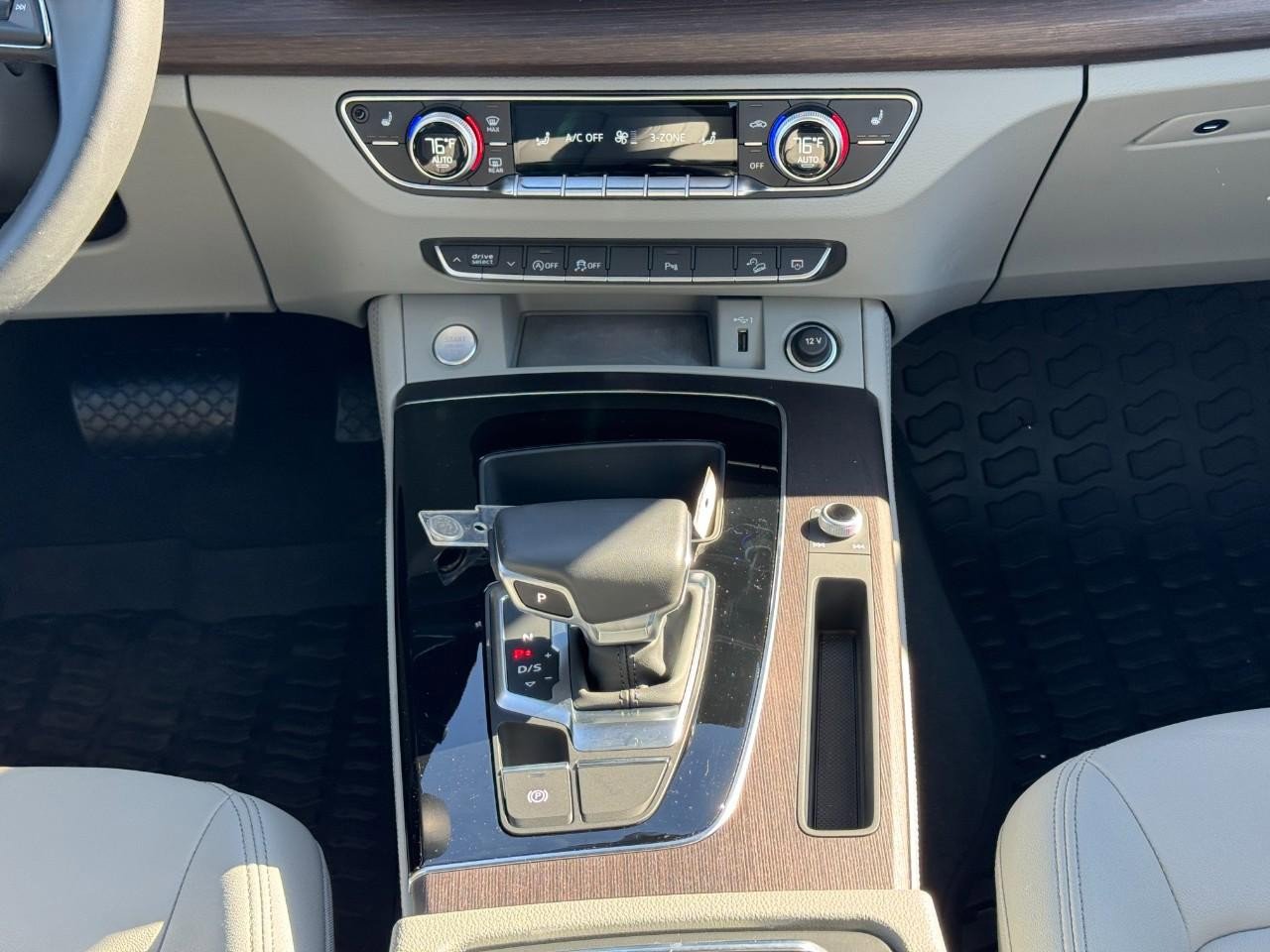 Used 2022 Audi Q5 2.0T Premium Plus image 15