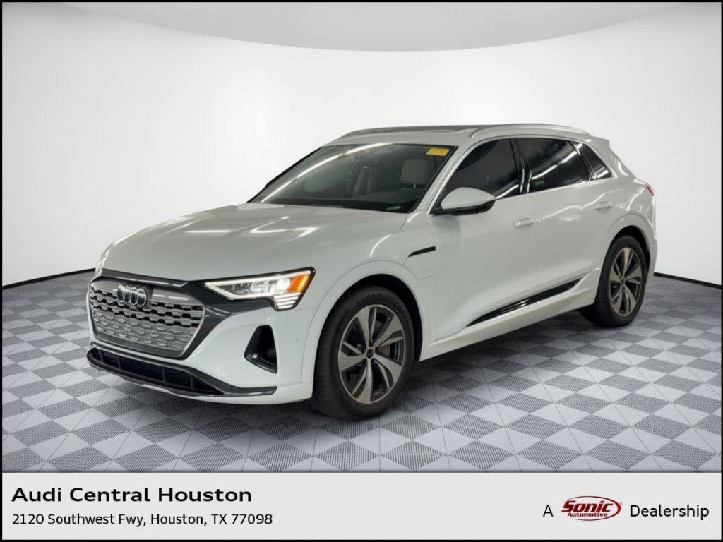 Used 2024 Audi Q8 e-tron Premium Plus AWD/4WD image 1