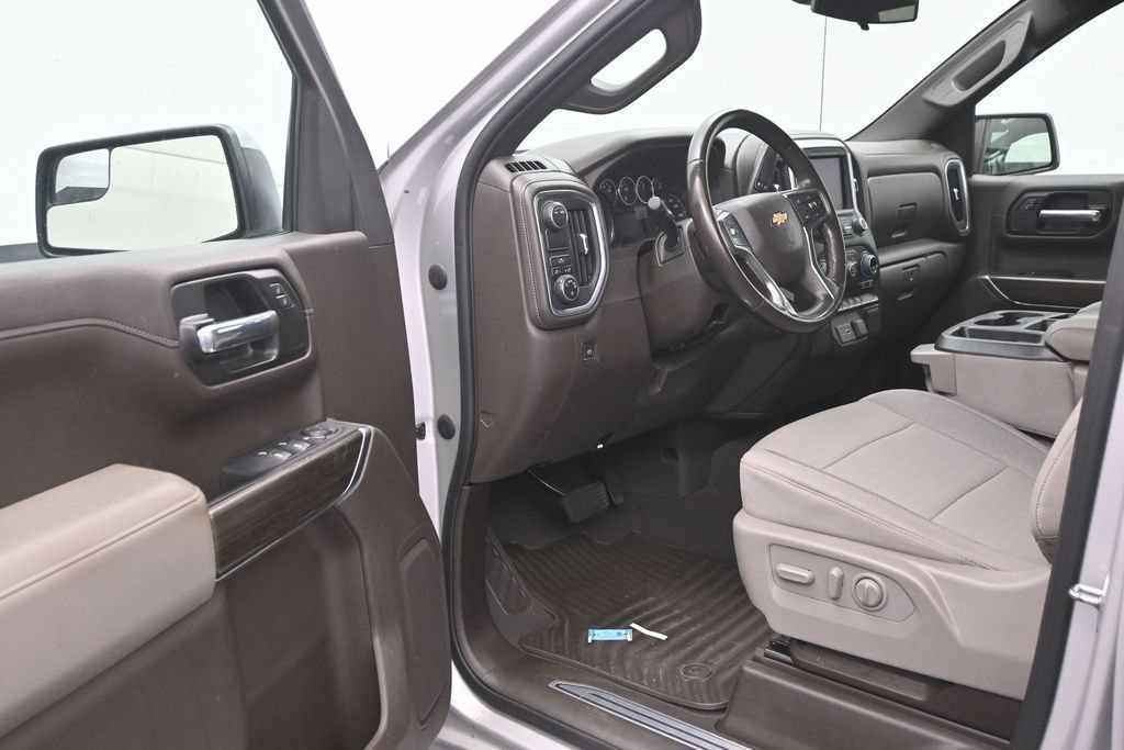 Used 2022 Chevrolet Silverado 1500 LT RWD image 11