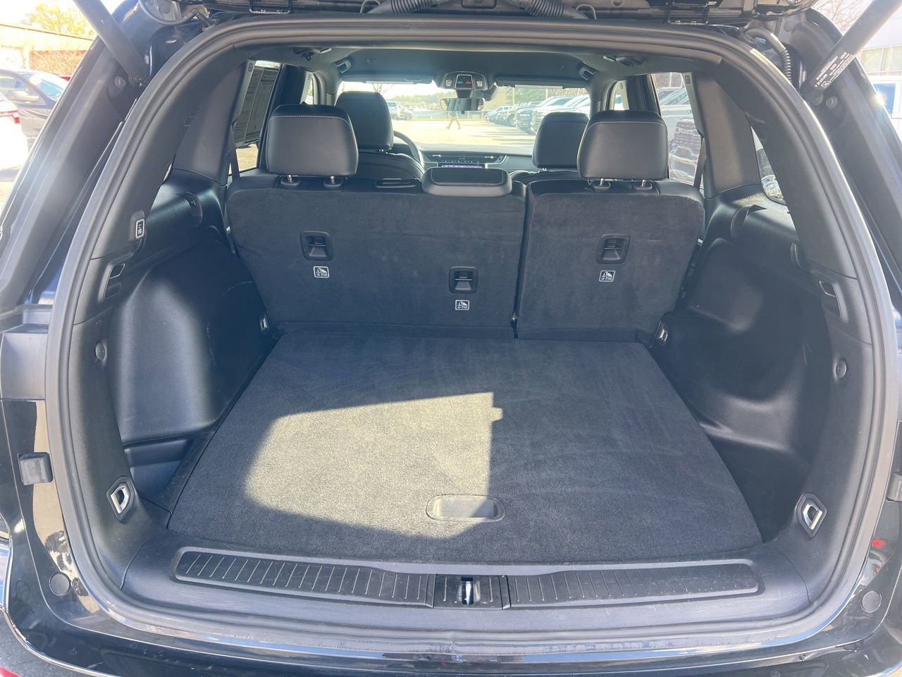 Used 2025 Jeep Grand Cherokee Limited image 13