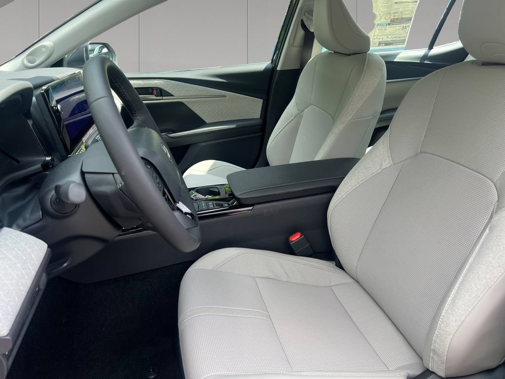 New 2026 Toyota Camry XLE w/ Premium Package AWD/4WD image 10
