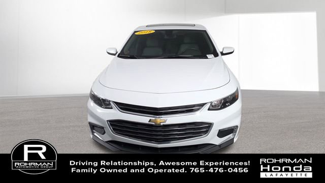 Used 2018 Chevrolet Malibu LT w/ Leather Package image 3