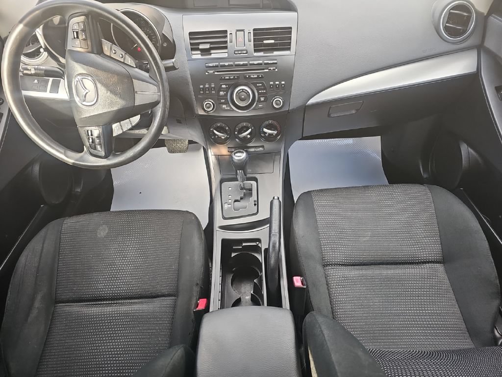 Used 2013 MAZDA MAZDA3 i Sport FWD image 18