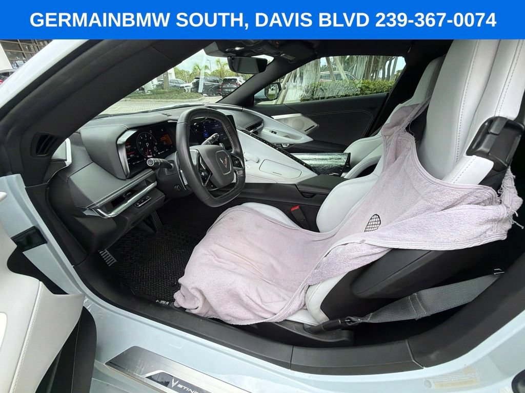 Used 2020 Chevrolet Corvette Stingray Preferred Cpe w/ 2LT Preferred Equipment Group RWD image 20