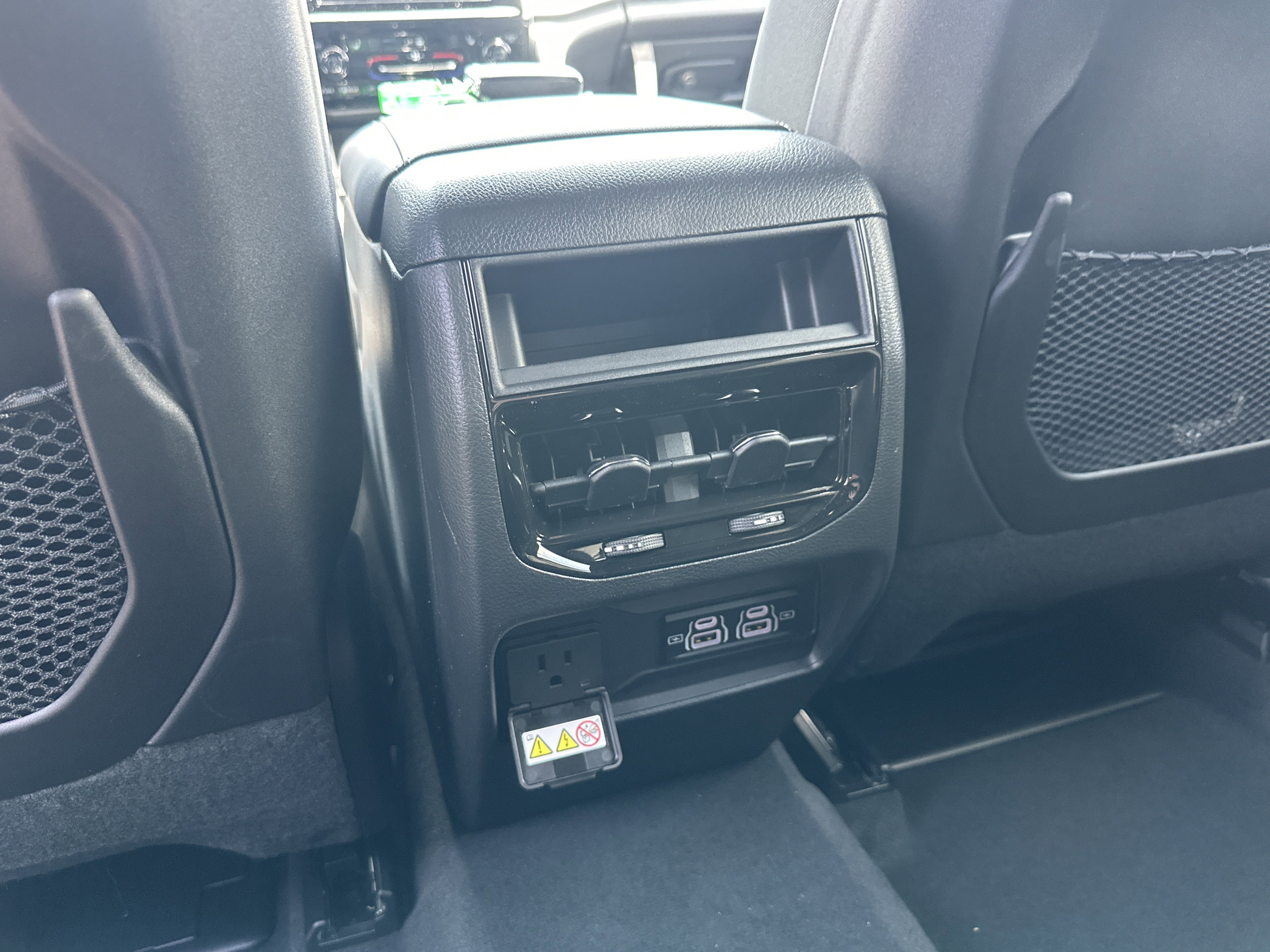 New 2026 Jeep Grand Cherokee Laredo AWD/4WD image 24