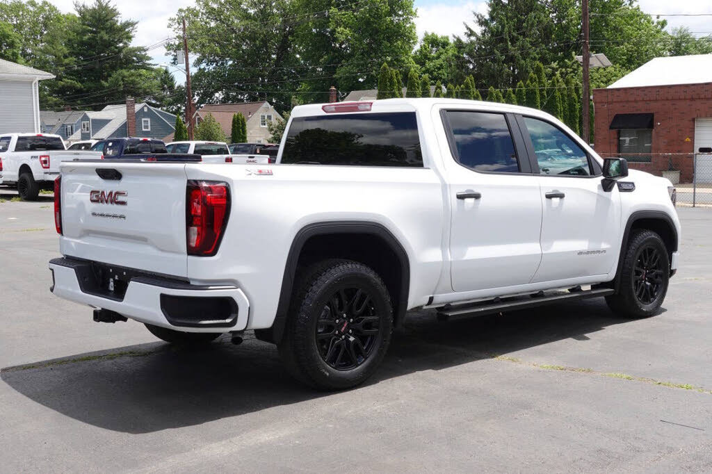 Used 2023 GMC Sierra 1500 Pro w/ Graphite Edition AWD/4WD image 4