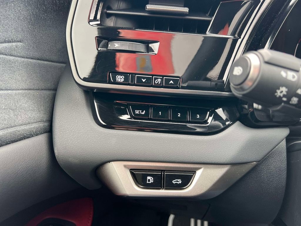 Certified 2024 Lexus RX 500h F Sport w/ Convenience Package image 21