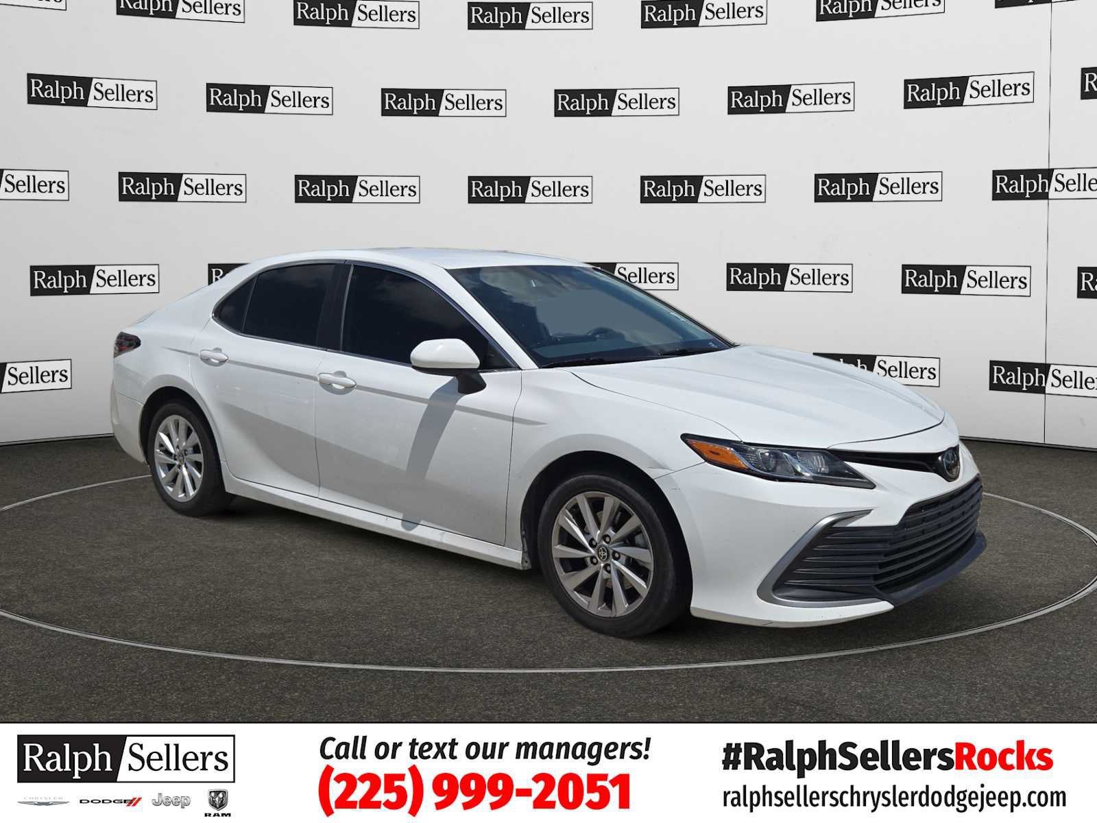 Used 2023 Toyota Camry LE FWD image 1