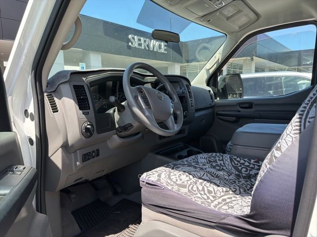 Used 2018 Nissan NV 3500 SV RWD image 12