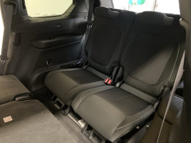 New 2025 Jeep Grand Cherokee L Laredo w/ Luxury Tech Group I image 11