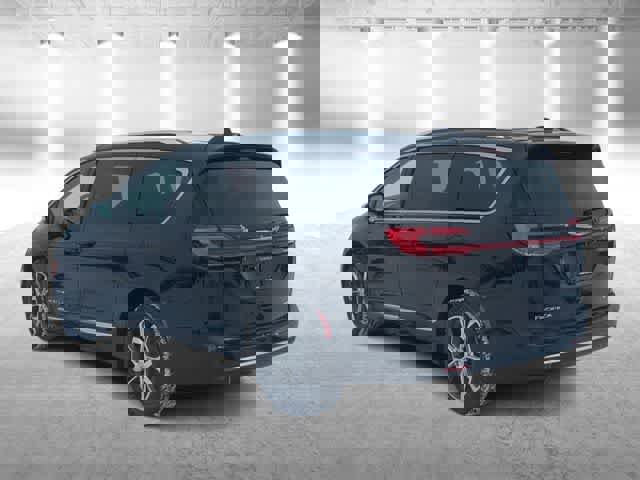 New 2026 Chrysler Pacifica Pinnacle image 6