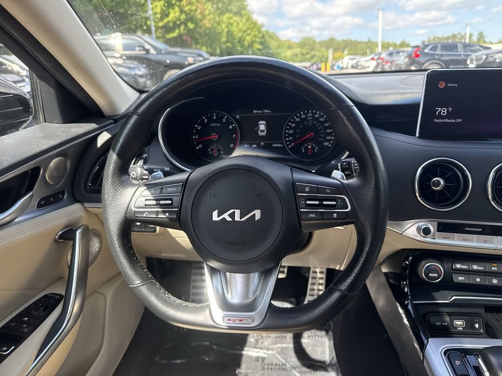 Used 2022 Kia Stinger GT2 AWD/4WD image 11