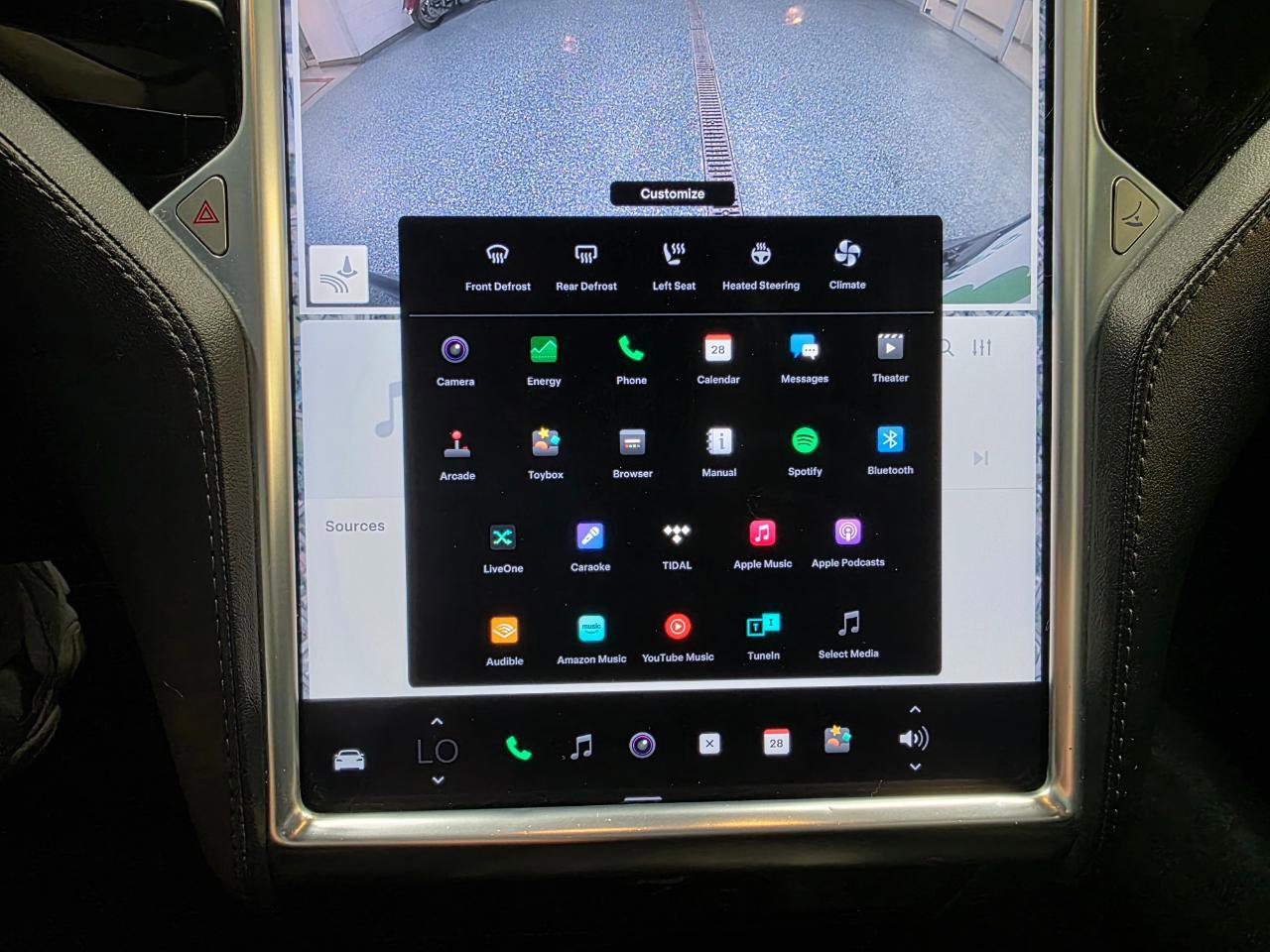 Used 2015 Tesla Model S 70D AWD/4WD image 36