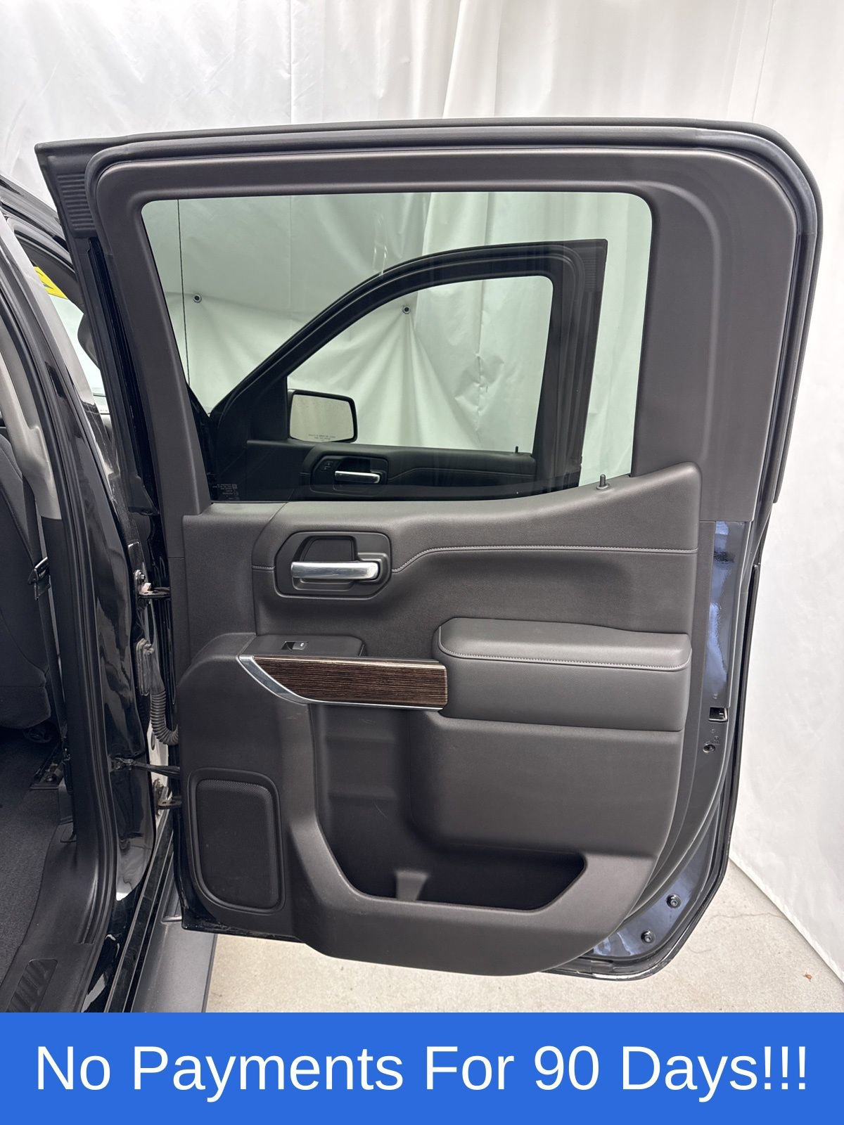 Used 2020 GMC Sierra 1500 Elevation w/ Elevation Value Package image 36