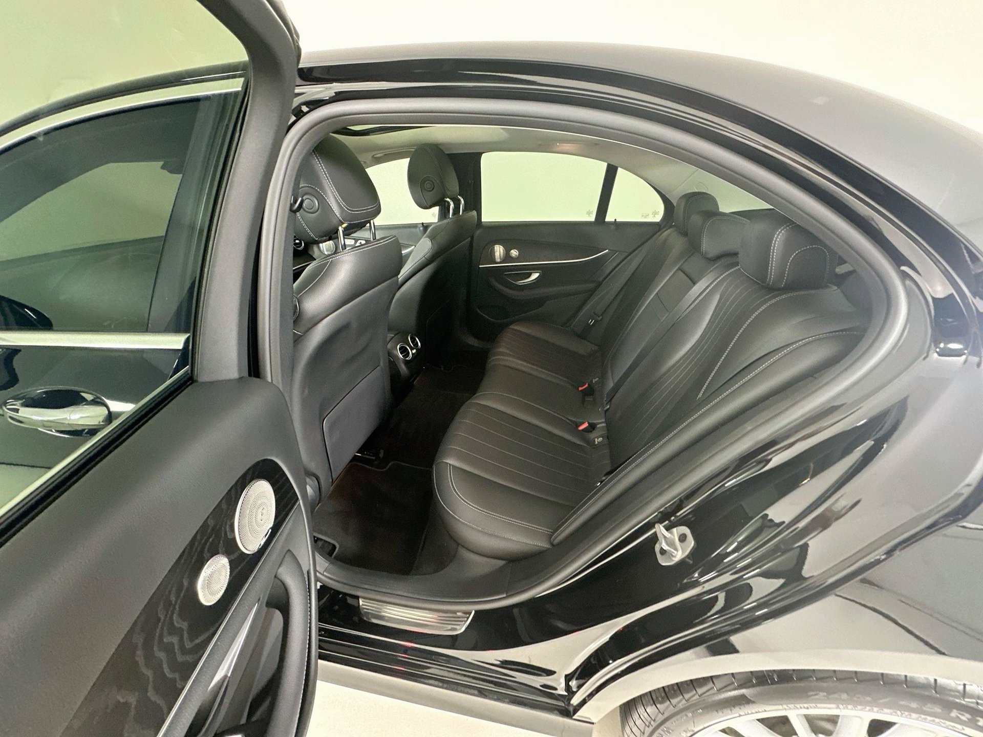 Certified 2023 Mercedes-Benz E 350 4MATIC Sedan image 27