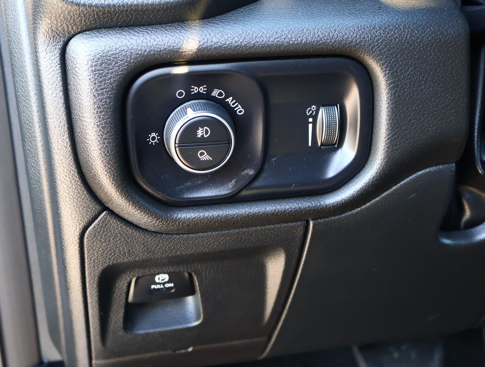 Used 2022 RAM 1500 Big Horn image 24