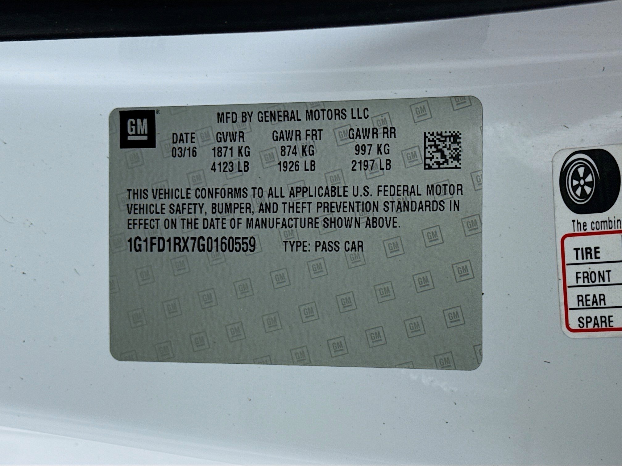 Used 2016 Chevrolet Camaro LT image 38