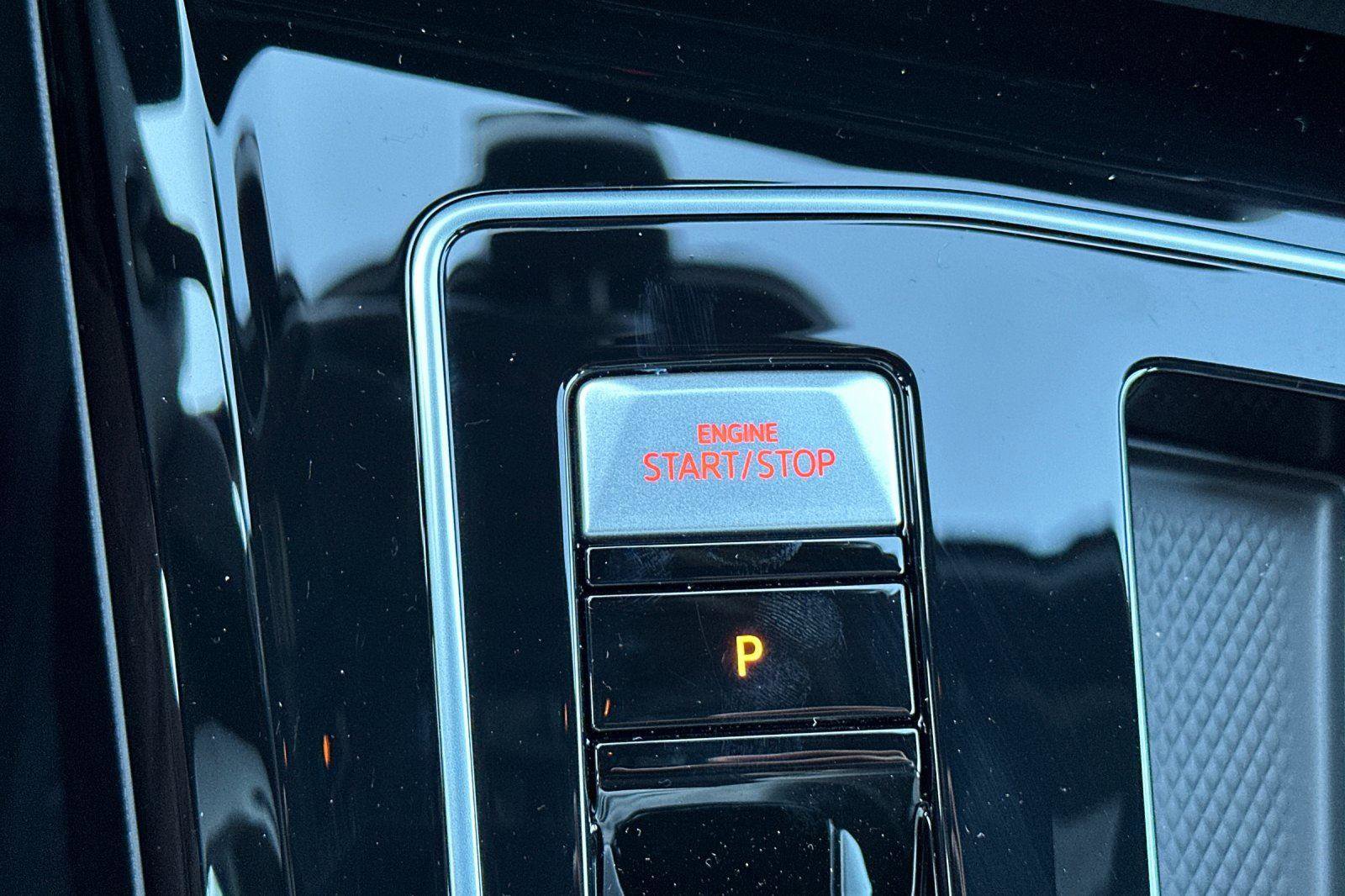 New 2026 Volkswagen GTI SE image 22