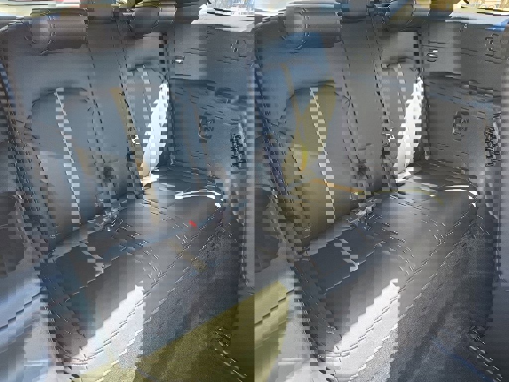 Used 2025 MAZDA CX-90 3.3 Turbo S w/ Premium Package image 14