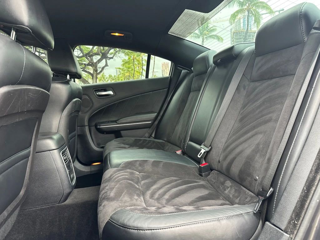 Used 2015 Dodge Charger R/T image 11