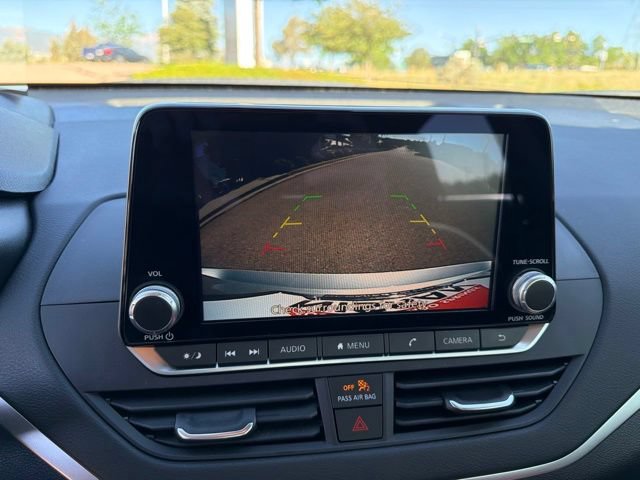 Used 2025 Nissan Altima 2.5 S FWD image 29