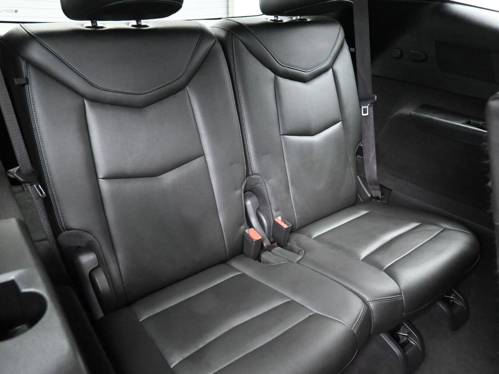Used 2023 Cadillac XT6 Luxury image 25