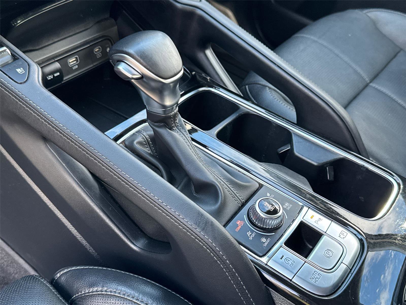 Used 2023 Kia Telluride SX image 28