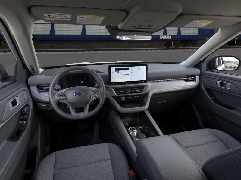 New 2026 Ford Explorer Active AWD/4WD image 11