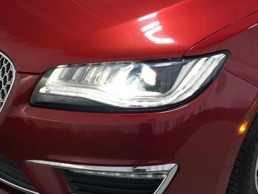 Used 2017 Lincoln MKZ Premiere FWD image 14
