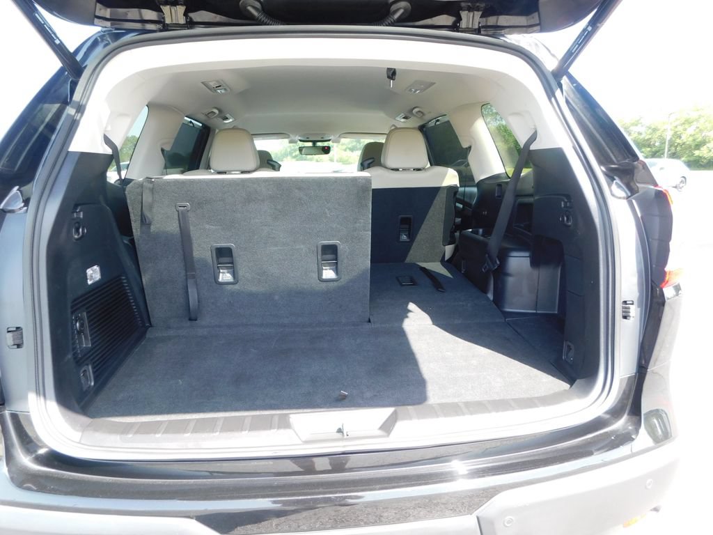 Used 2022 Subaru Ascent Limited AWD/4WD image 27