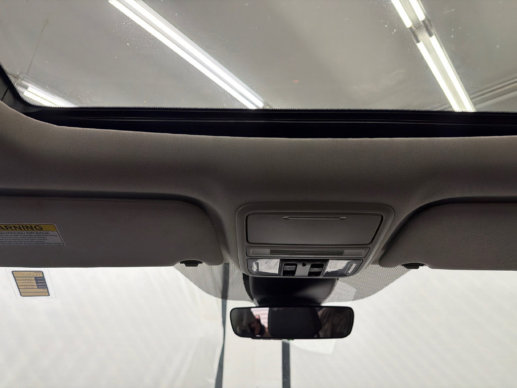Used 2025 Honda Odyssey EX-L image 24