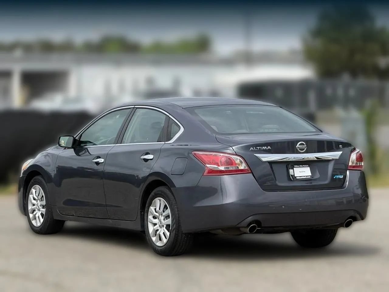 Used 2013 Nissan Altima 2.5 S FWD image 10