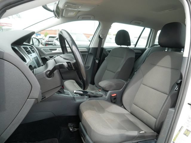 Used 2016 Volkswagen Golf S FWD image 15