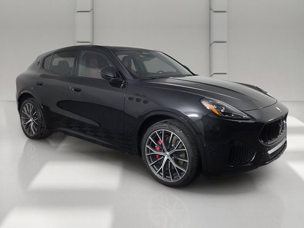 New 2026 Maserati Grecale Modena AWD/4WD image 1