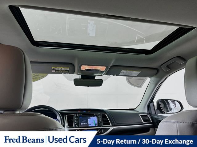 Used 2019 Toyota Highlander Limited image 30