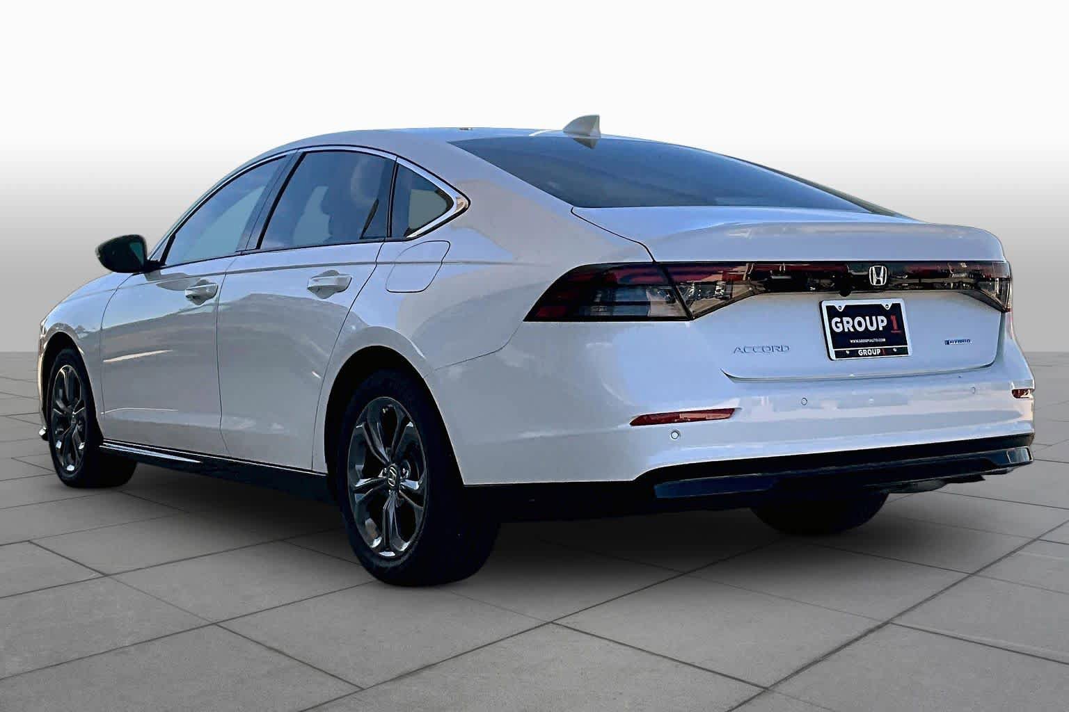 Used 2025 Honda Accord EX-L image 12