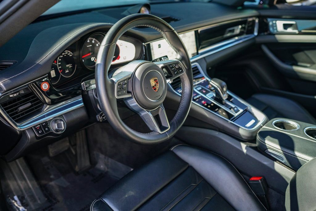 Used 2020 Porsche Panamera Edition image 20