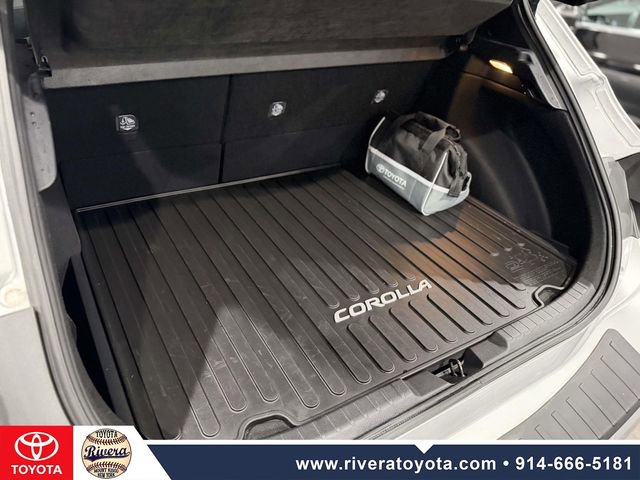 Used 2023 Toyota Corolla SE image 18